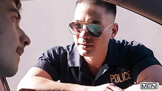 Officer Colton Reece Brings Twink Harrison Todd Back To The Police Station & Gives Him The Fuck Be proper of His Life - MEN